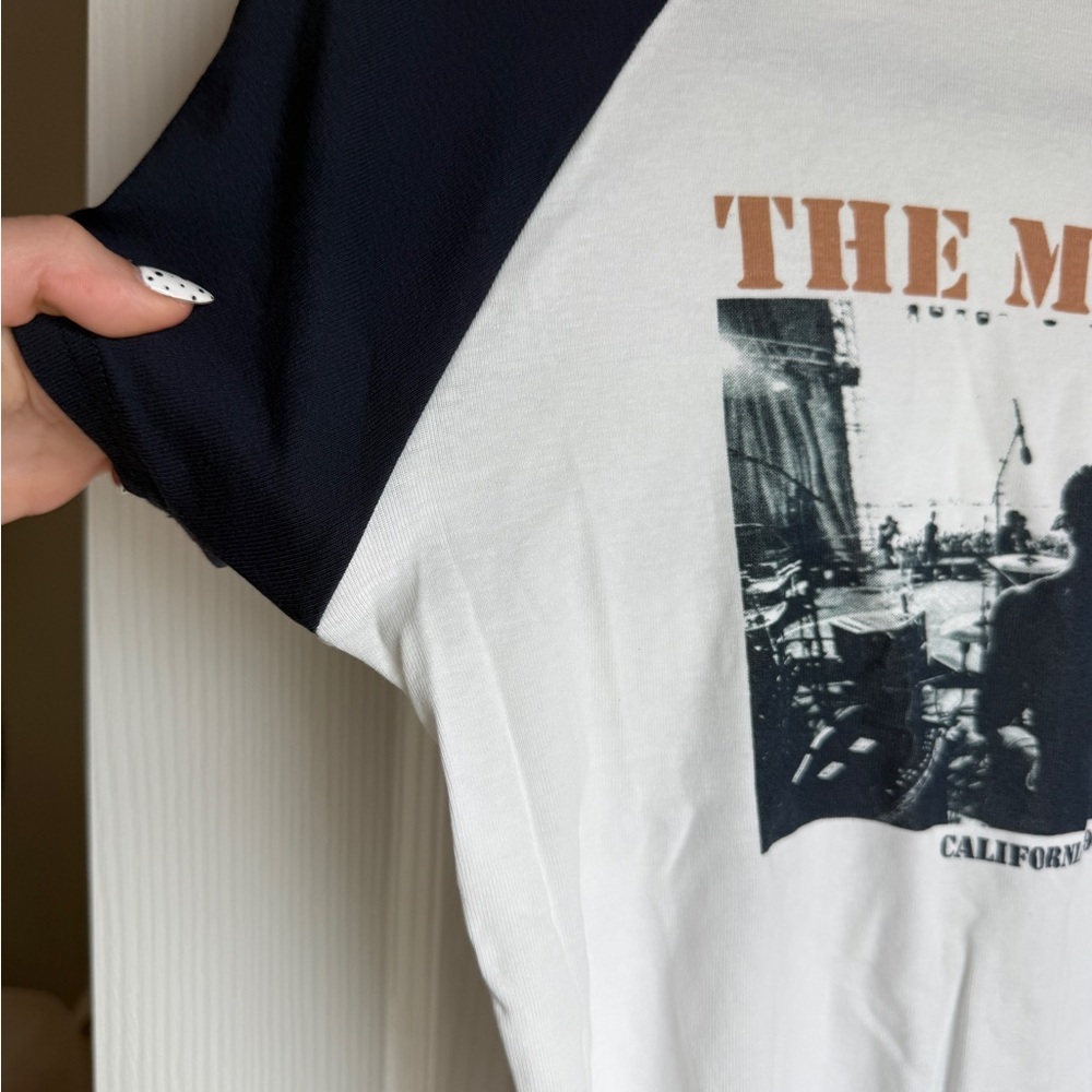 EDIKTED Baby Tee The Makers White / Navy Blue Black Mini Short Sleeve Shirt M - Picture 4 of 5